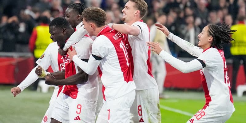 Ajax aplasta al Maccabi Tel Aviv 5-0: segundo en la Europa League