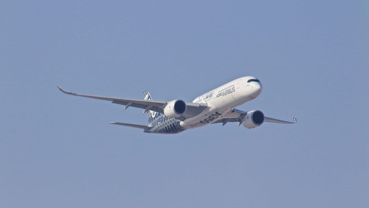 Avión