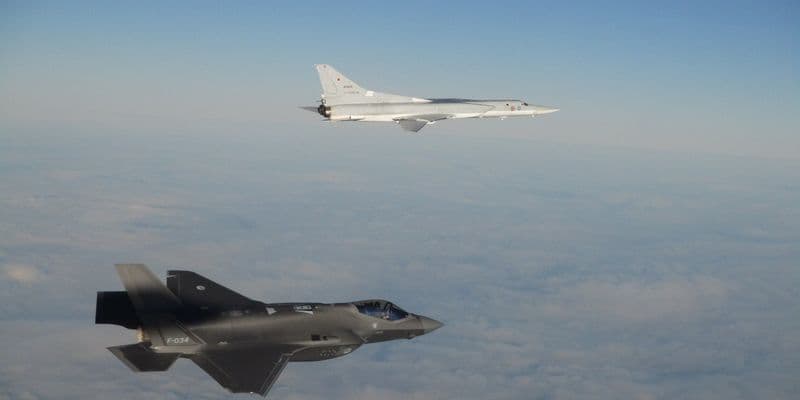 F-35 holandeses interceptan aviones rusos armados sobre el Báltico