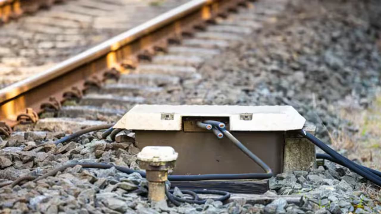 Cobre en vías de tren