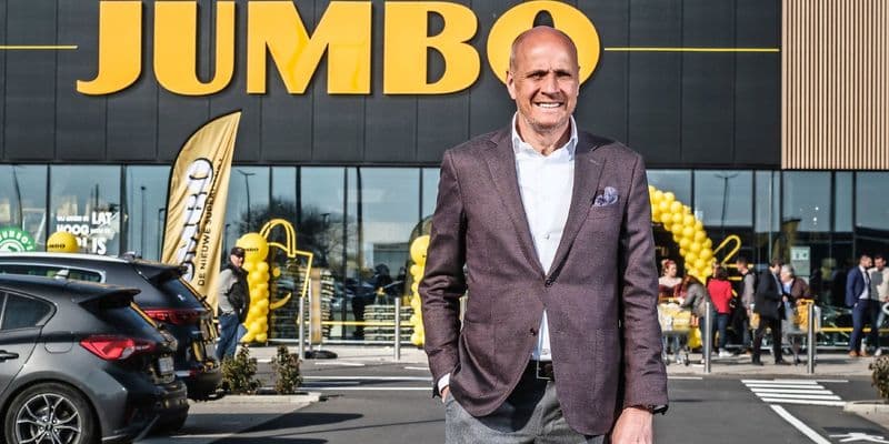 Ex-CEO de Jumbo, condenado a dos años de prisión por fraude y blanqueo