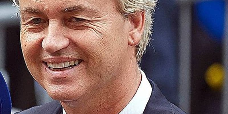 Geert Wilders cede en proyectos de ley