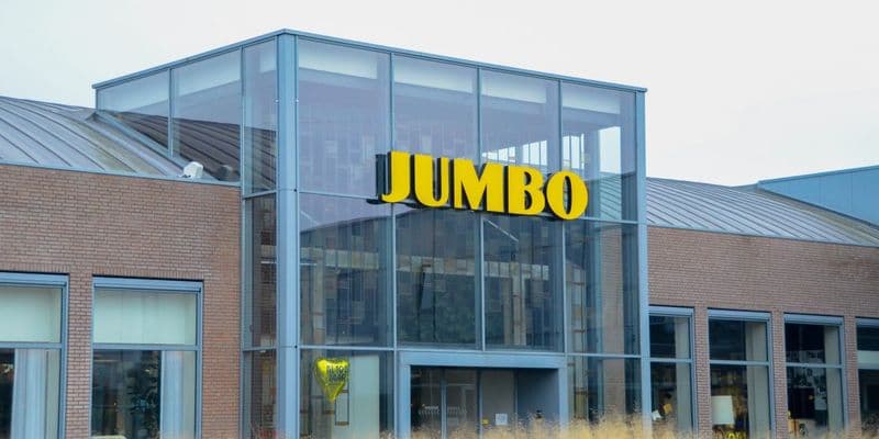 Exdirector de Jumbo procesado por blanqueo de dinero