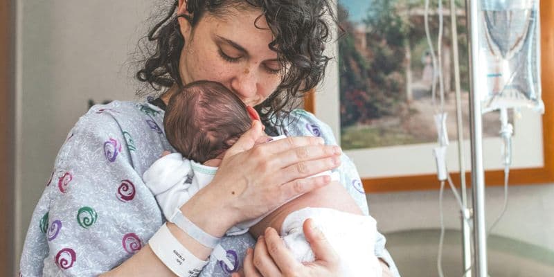 Hoteles de maternidad, la nueva solución en Holanda ante la escasez de cuidadoras
