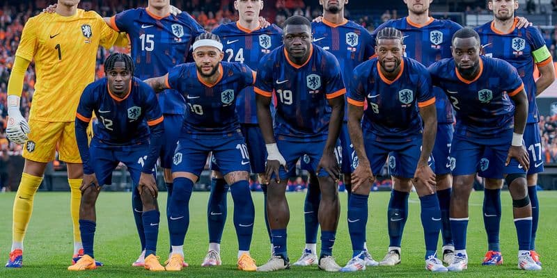La Oranje vence 4-0 a Canadá en un amistoso en Róterdam