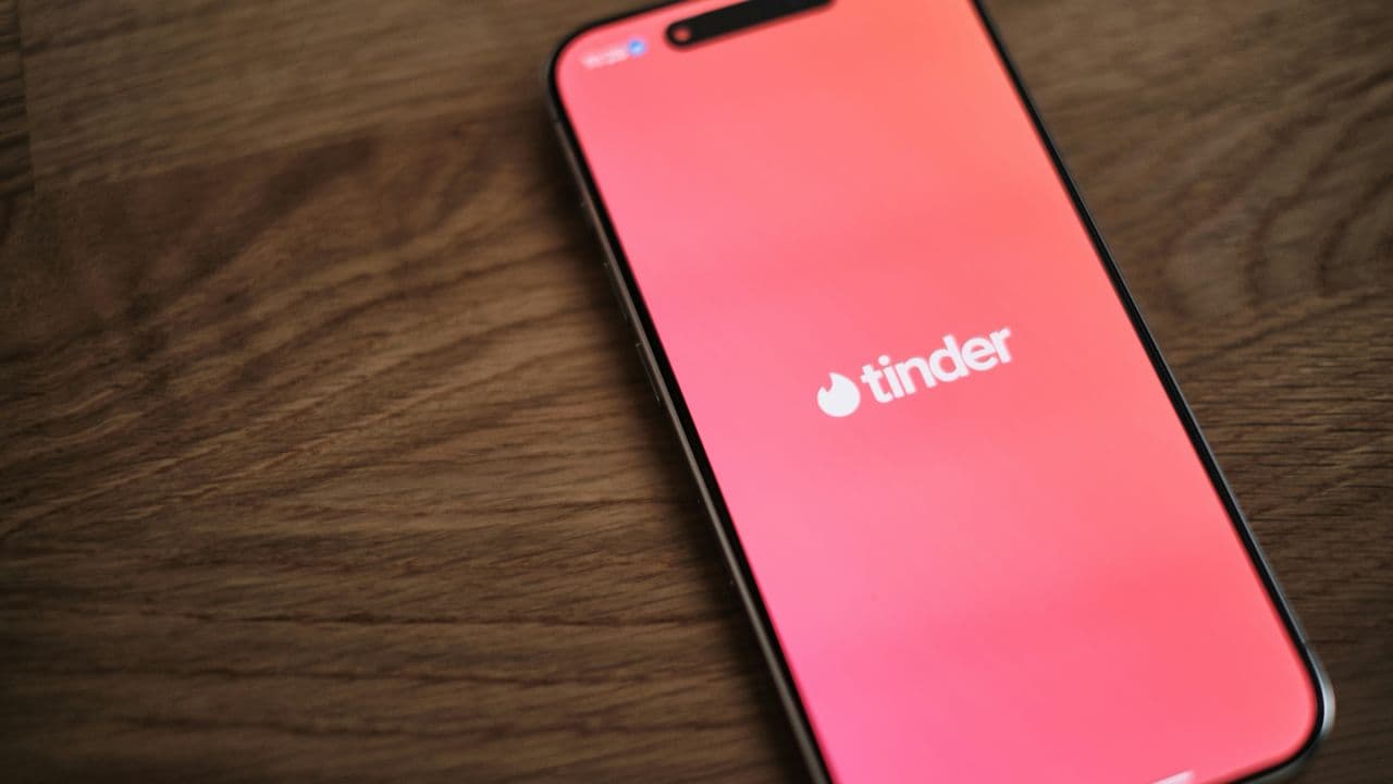El uso de Tinder por militares: una amenaza para la seguridad nacional