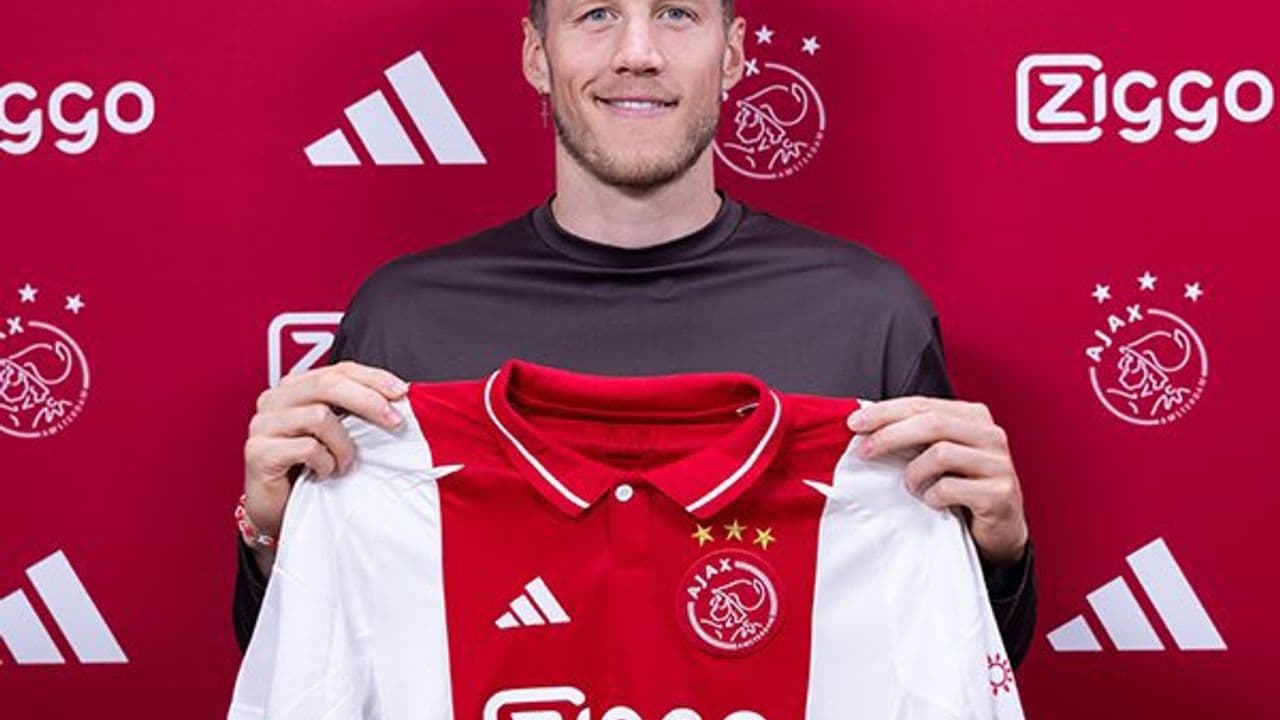Ajax cierra el fichaje de Wout Weghorst