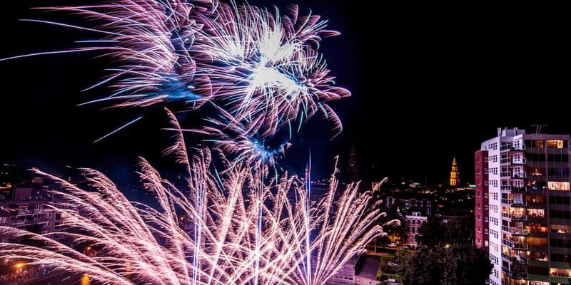 Inicio de la venta legal de fuegos artificiales