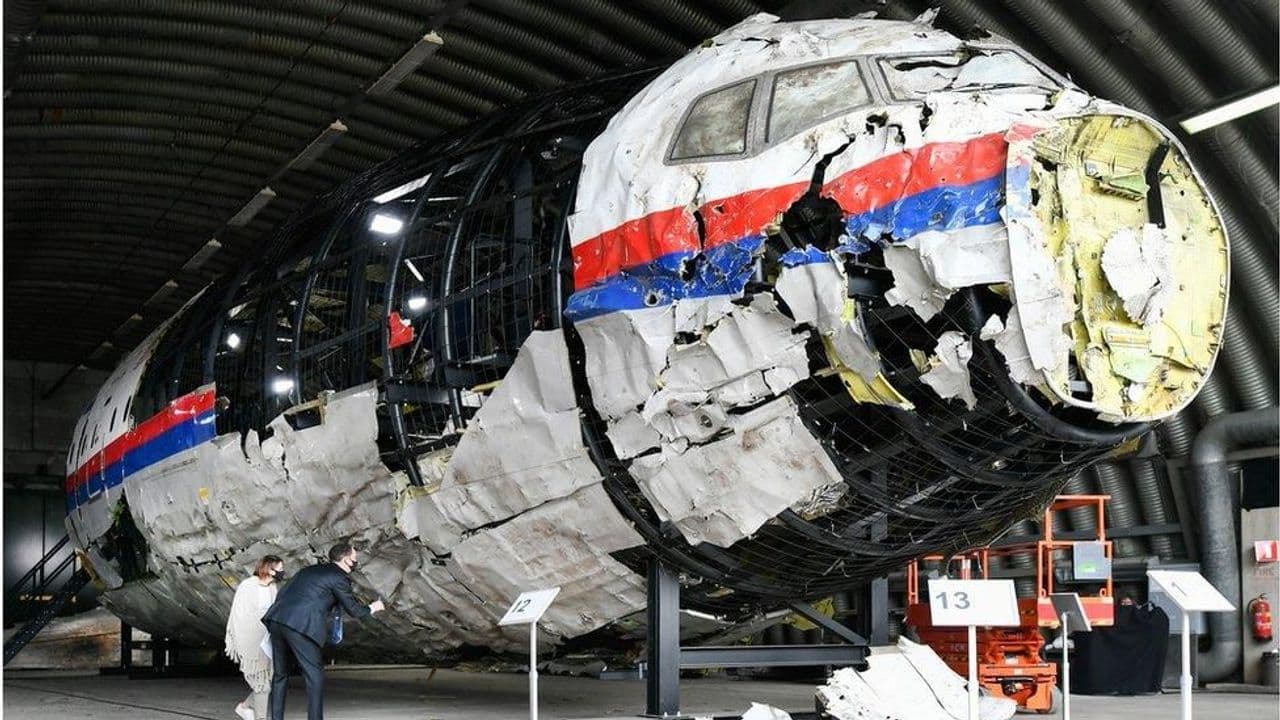 Restos del avión MH17
