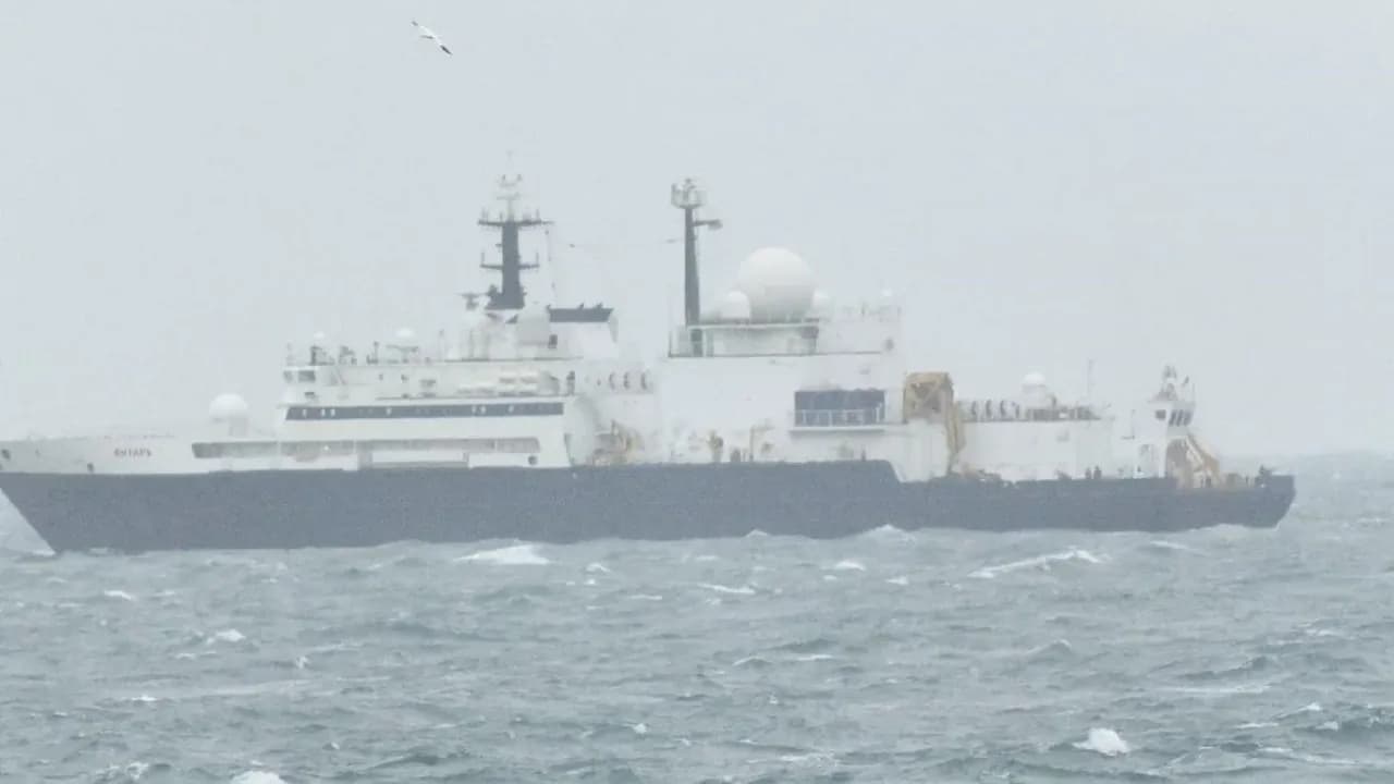 Buque de investigación ruso Yantar