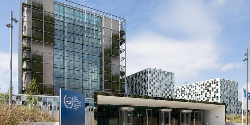 Tribunal prohíbe la detención de solicitantes de asilo en Schiphol