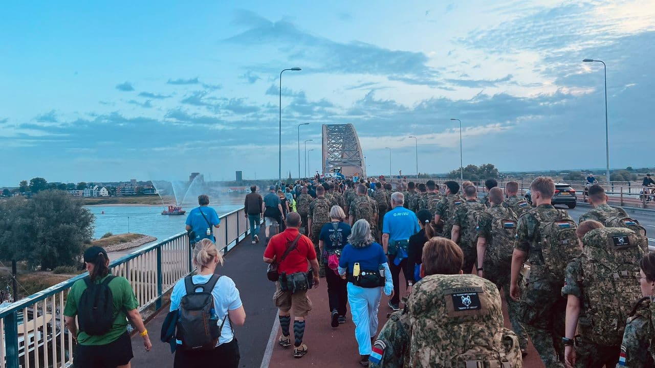Caminantes de la 107.ª Vierdaagse Nijmegen