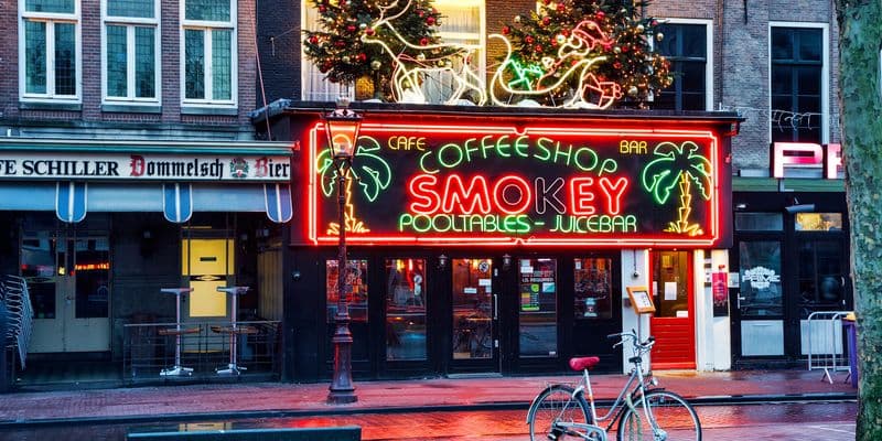 Coffeeshop Smokey ubicado en Rembrandt, Amsterdam
