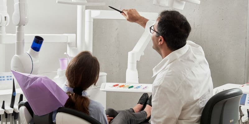 Ir al dentista o al médico es un lujo para muchos en Países Bajos