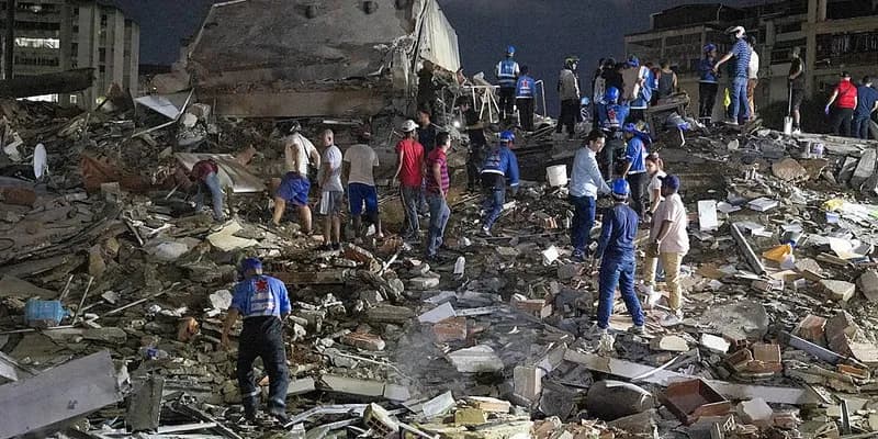 Dos terremotos sacuden Venezuela: emergencia nacional