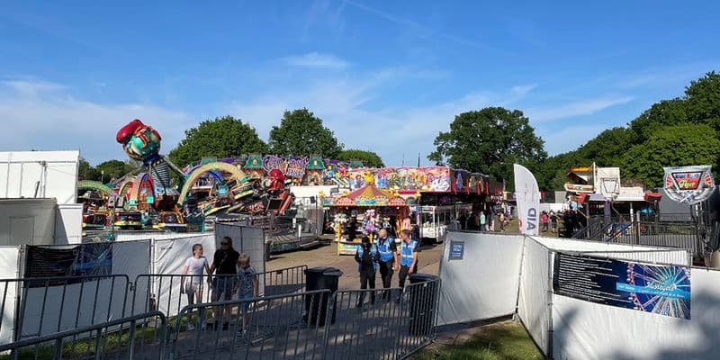 Caos en la Feria en Amersfoort tras ataques con piedras a la policía