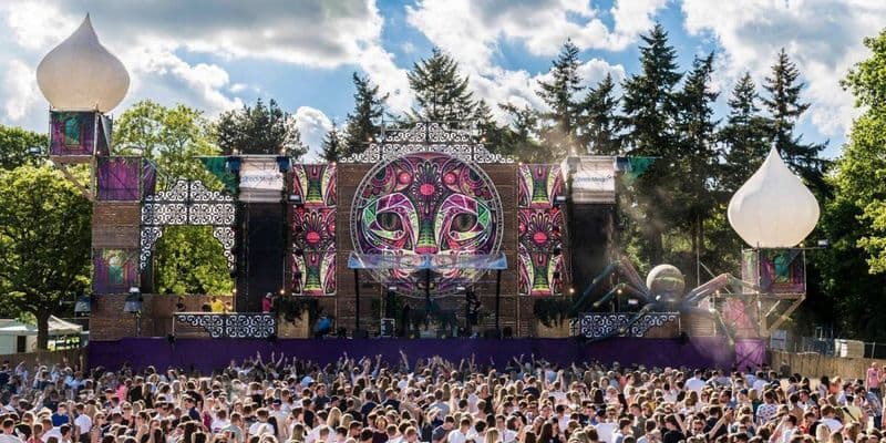 Festival por el día de la ascensión en Enschede