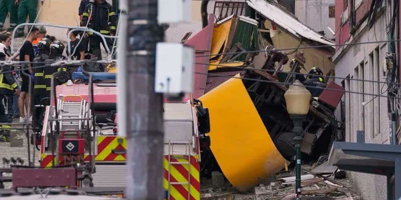 Tragedia en Lisboa: al menos 15 muertos tras el descarrilamiento de funicular