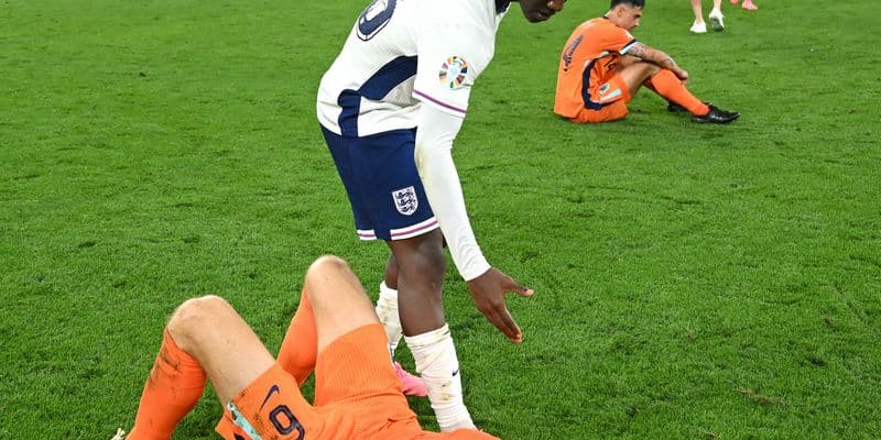 Inglaterra vence a Holanda 2-1 en la semifinal de la Eurocopa