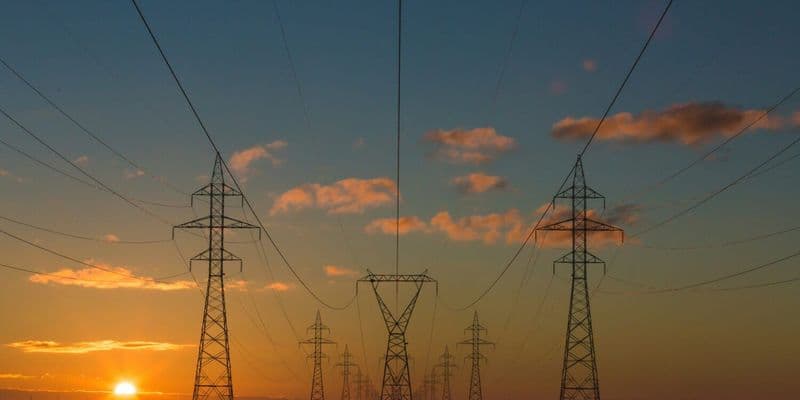 Línea eléctrica de energía