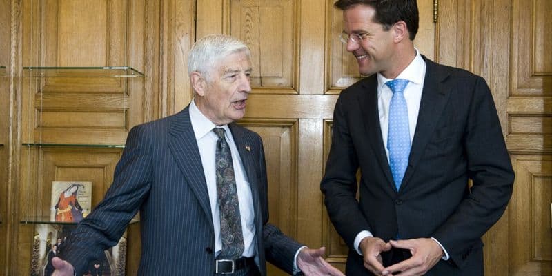 Fallece el Ex Primer Ministro Holandés, Dries van Agt a los 93 años