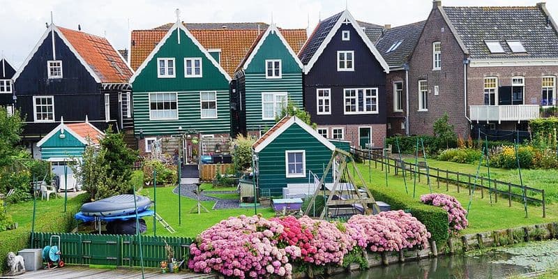 Marken