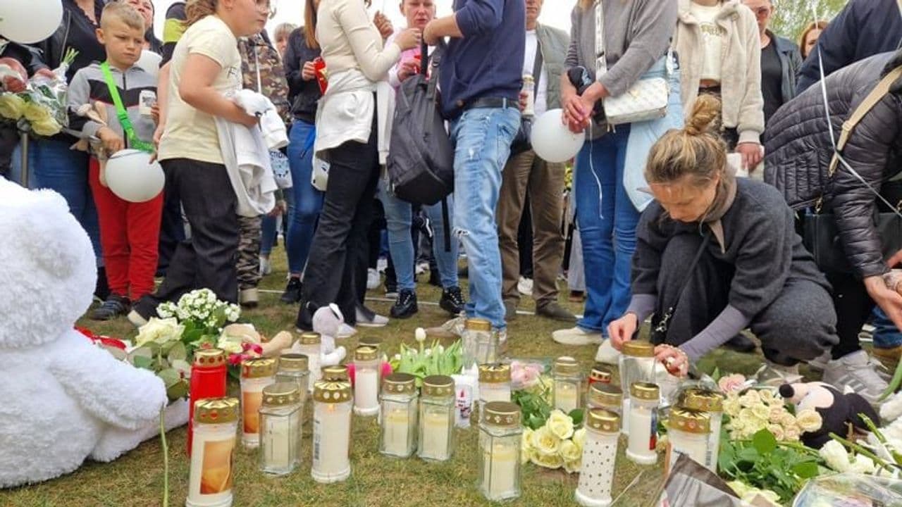 Memorial por Nina en Helmond