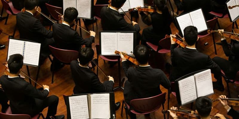 Orquesta - Foto de Samuel Sianipar en Unsplash