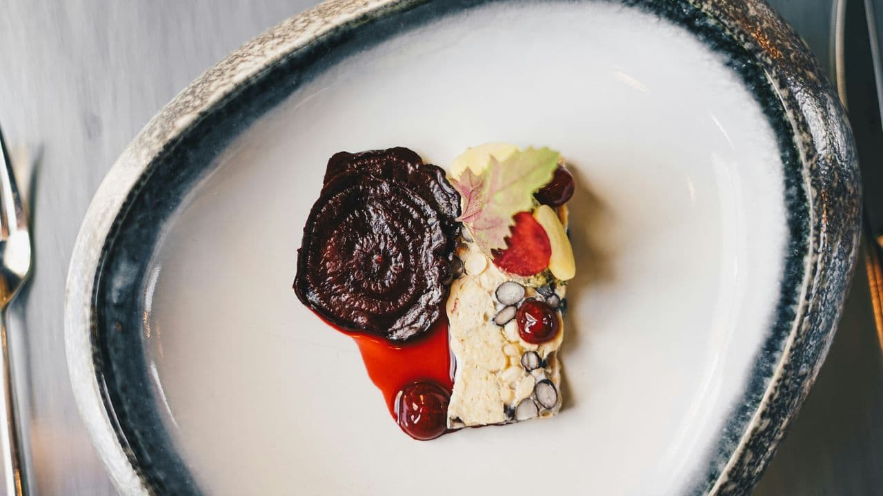 Plato de restaurante con estrella Michelin