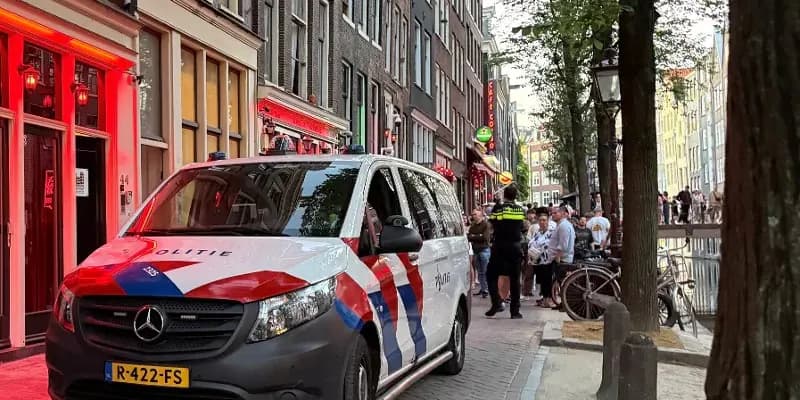 Siete rumanos detenidos por trata de personas en el Barrio Rojo de Ámsterdam
