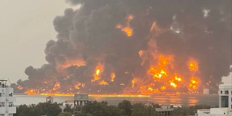 Israel lanza ataque aéreo contra el puerto de Hodeidah en Yemen