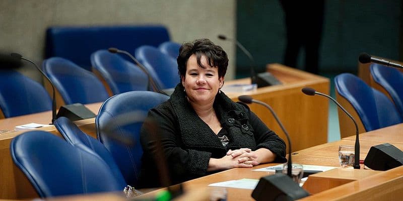 Utrecht pide ley nacional contra protestas antiaborto frente a clínicas