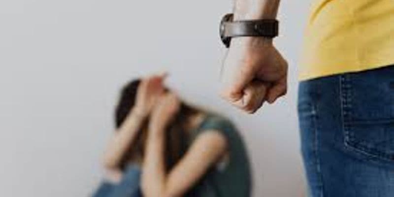 Países Bajos propone "Ley Clare" para proteger a mujeres de parejas violentas