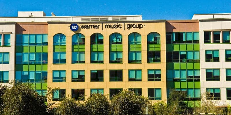 Warner Music adquiere el sello discográfico holandés Cloud 9