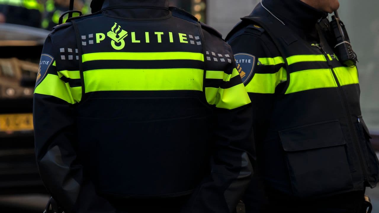 Agentes de policía holandeses