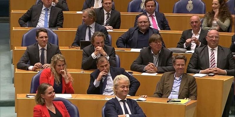 Cambios significativos en el panorama político, según una última encuesta