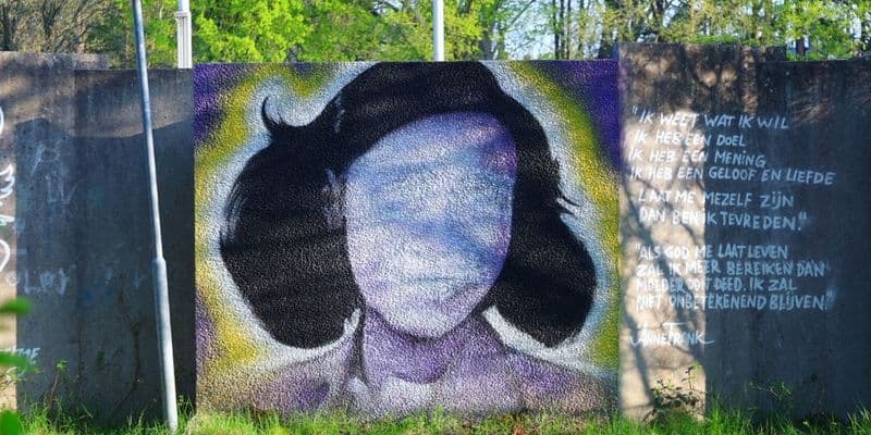 El rostro de Ana Frank desaparece de un mural en Amersfoort