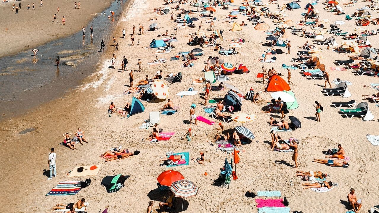 Personas en una playa