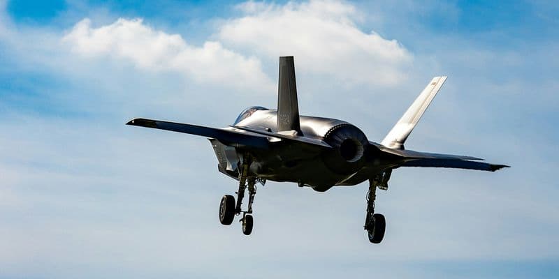 Países Bajos destina 500 millones en ayuda militar a Ucrania