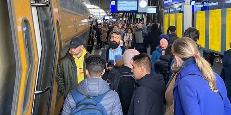 Huelga paralizará trenes en Ámsterdam, Schiphol y Randstad este miércoles