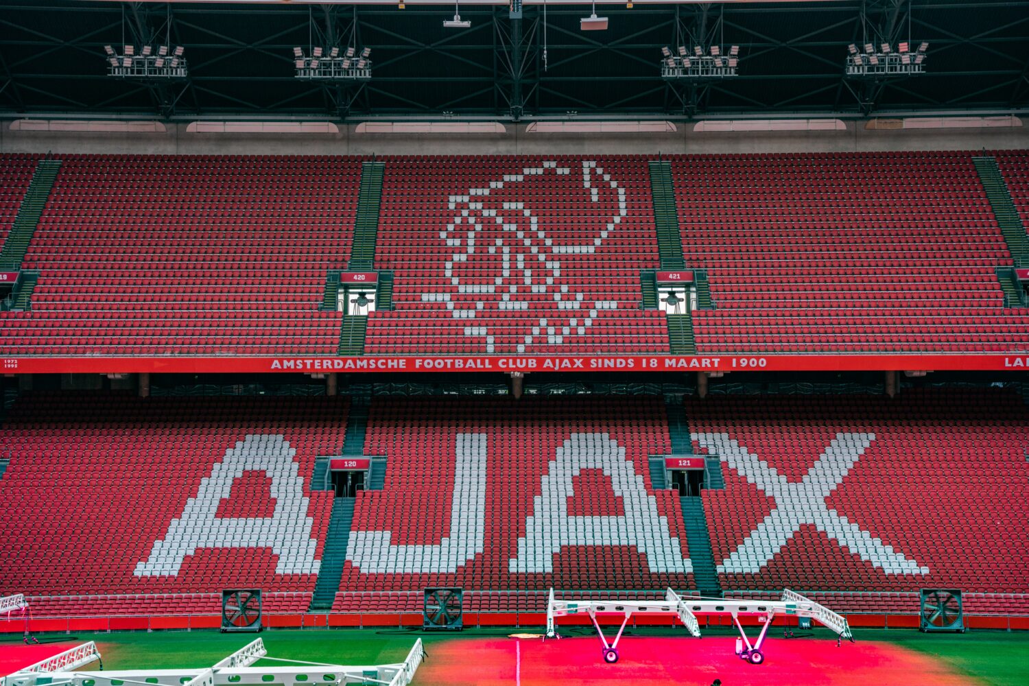 Ajax avanza en la Europa League; Go Ahead Eagles eliminado