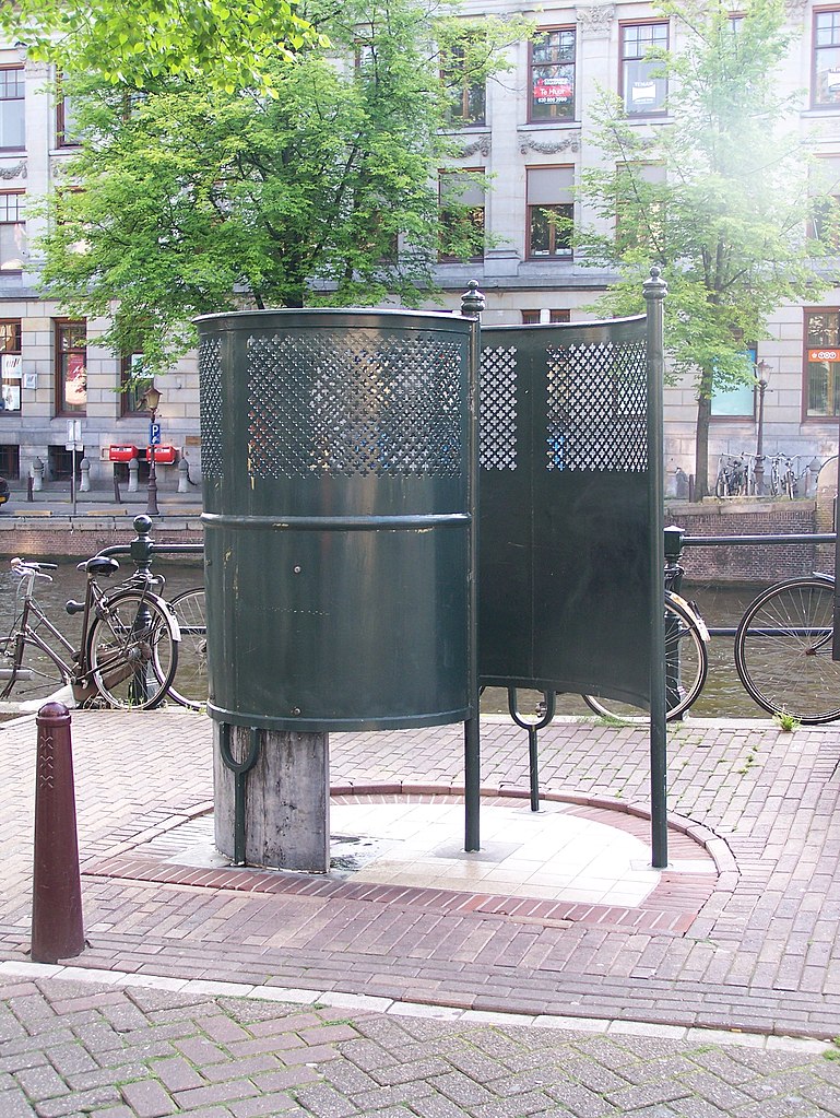 Imagen de un baño público en Ámsterdam