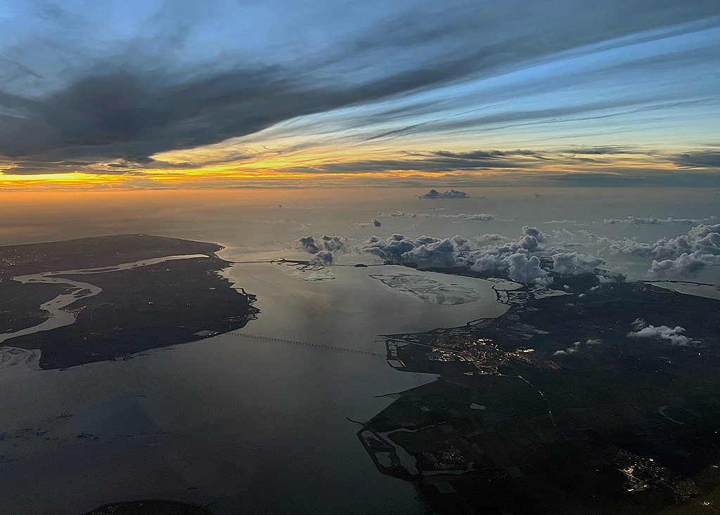 Oosterschelde - Foto de Milliped en Wikimedia Commons