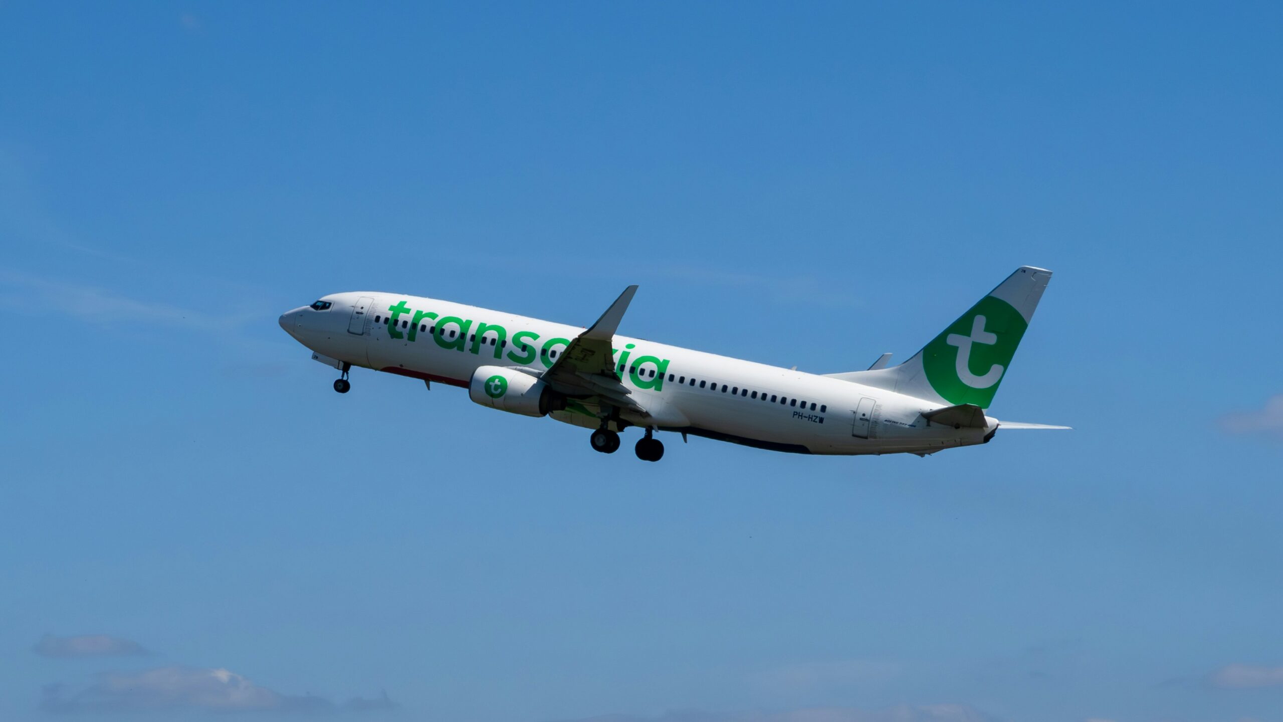 Vuelo de Transavia a Marrakech Regresa a Ámsterdam por Agresión de Pasajeros