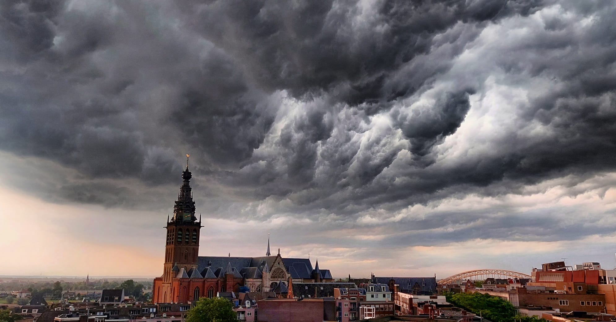 Inundaciones en Breda y Groningen por Fuertes Lluvias