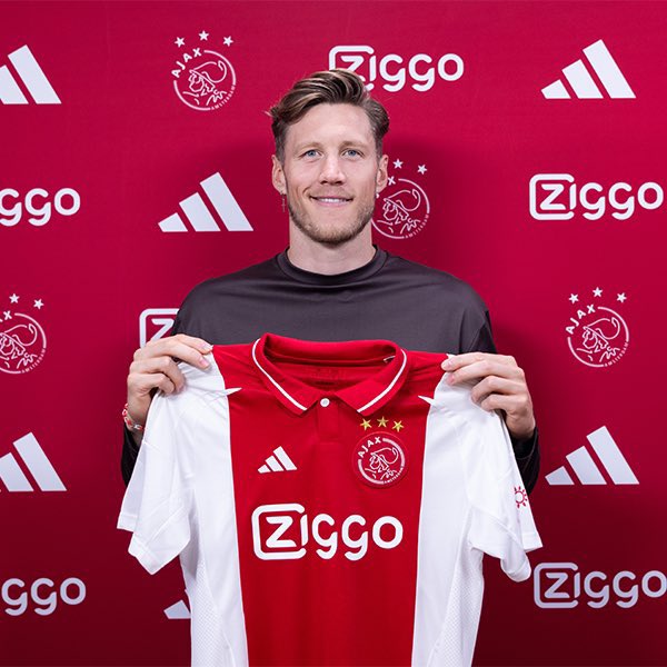 Ajax cierra el fichaje de Wout Weghorst