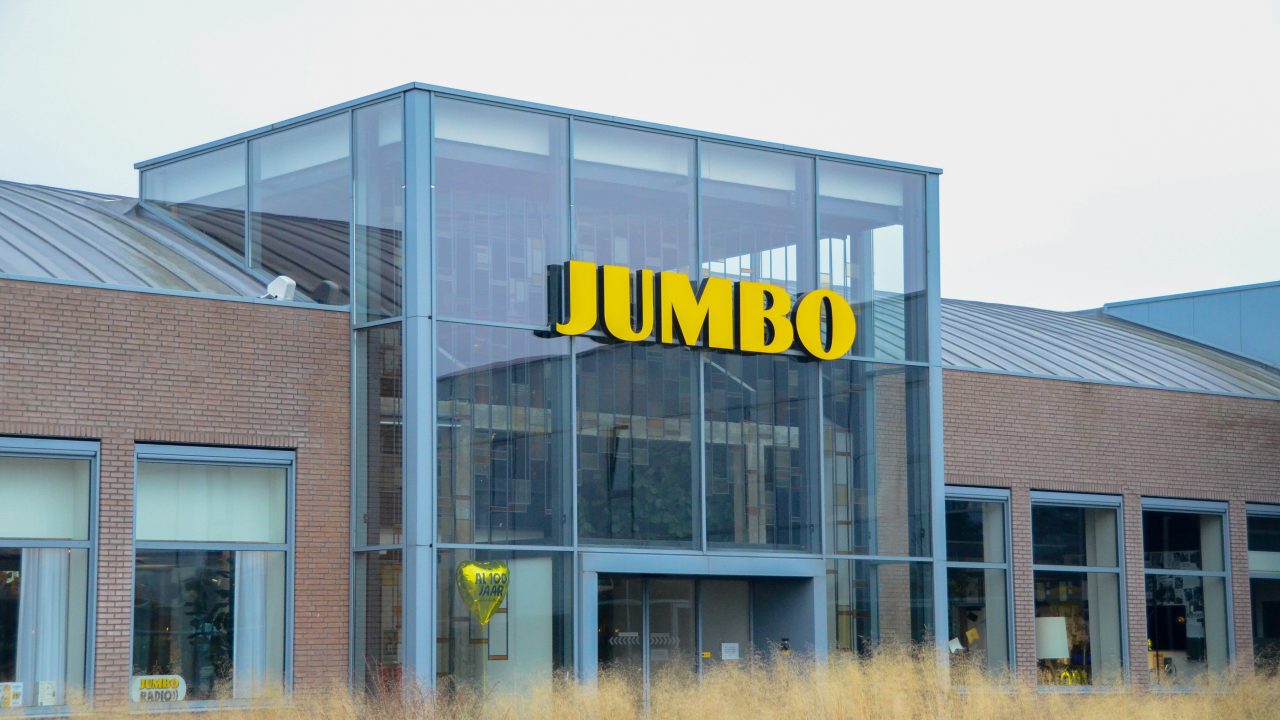 Exdirector de Jumbo procesado por blanqueo de dinero