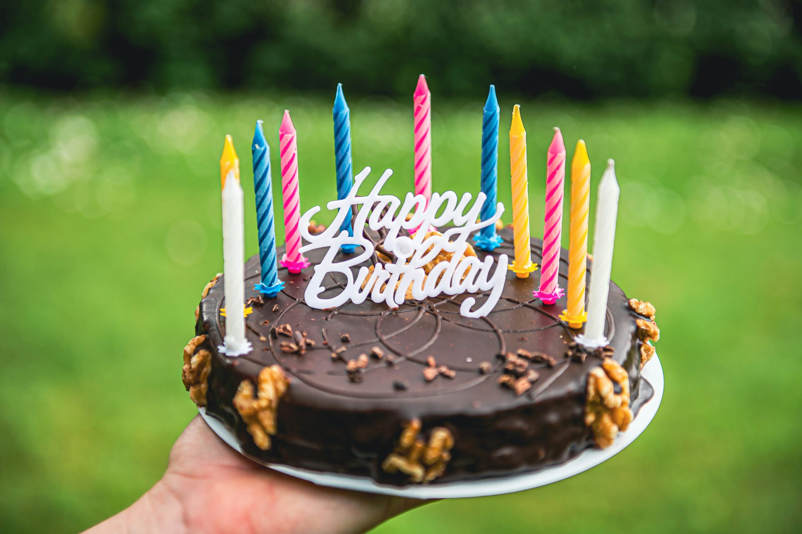 Tarta de cumpleaños - Foto de Imants Kaziļuns en Unsplash