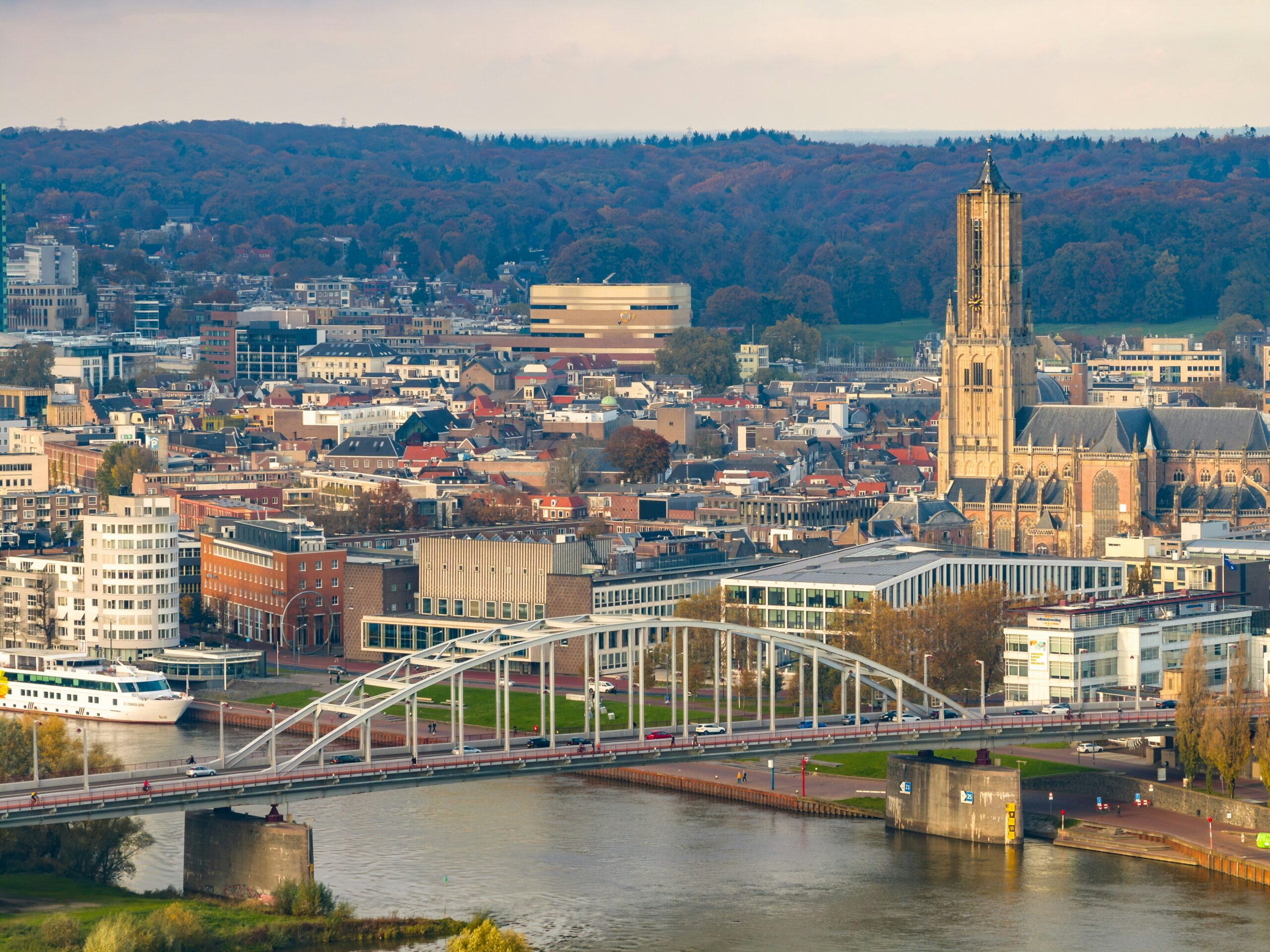 Arnhem - Foto de Martijn Baudoin en Unsplash